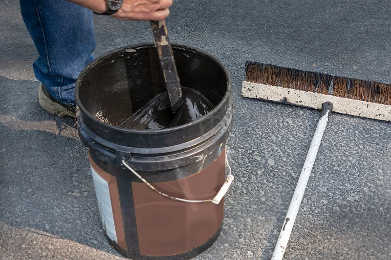 Asphalt Sealing in Grand Rapids, MI