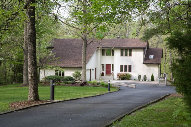 Residential Driveway Sealcoating in Columbus, OH